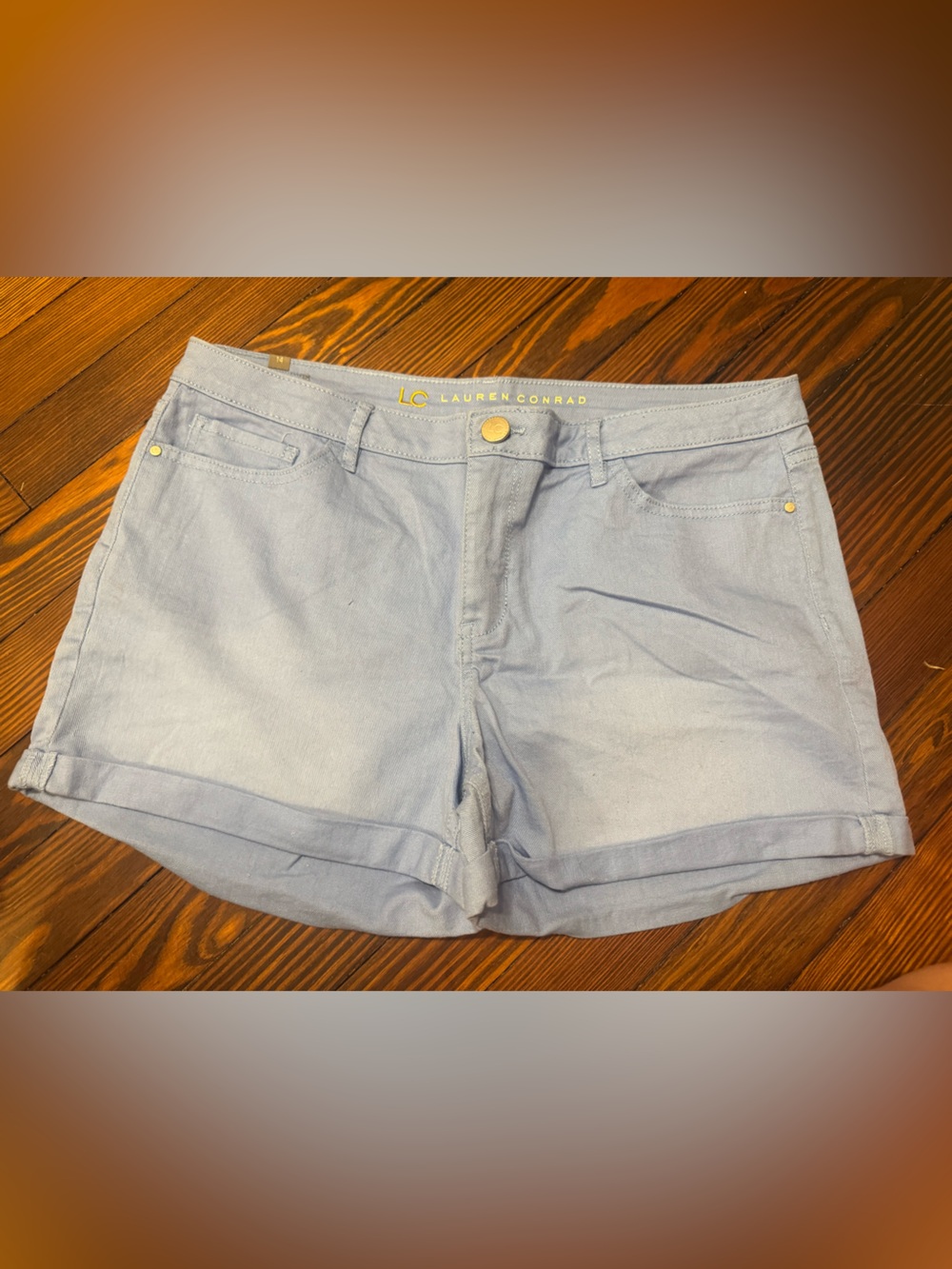 LC Lauren Conrad Women’s Light Blue Cuffed Chino Shorts Size 14